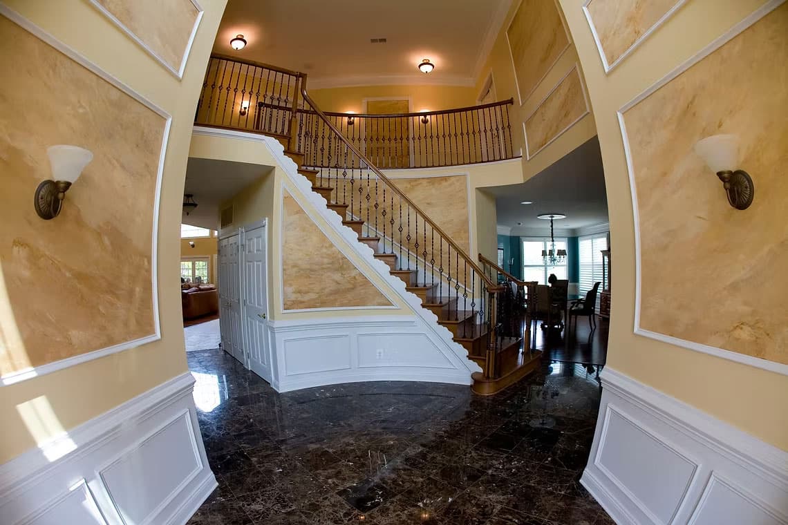 Elegant foyer with staircase design